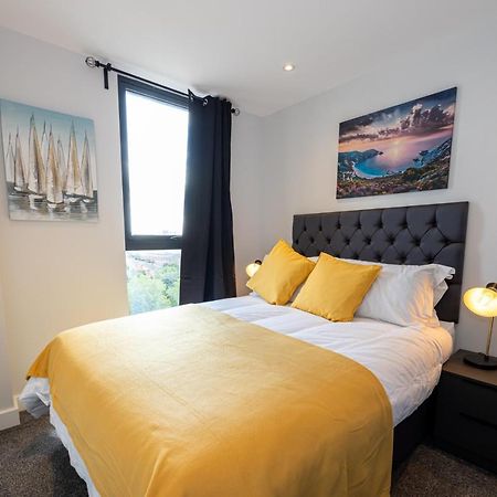 Contemporary 3 Bedrooms Apartment Manchester City Exterior foto